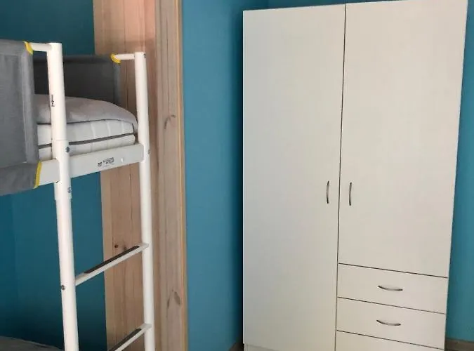 شقة Metsalagendik *